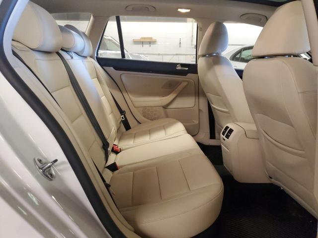 Photo 10 from auction – 2014 VOLKSWAGEN JETTA TDI with VIN 3VWPL7AJ8EM614494
