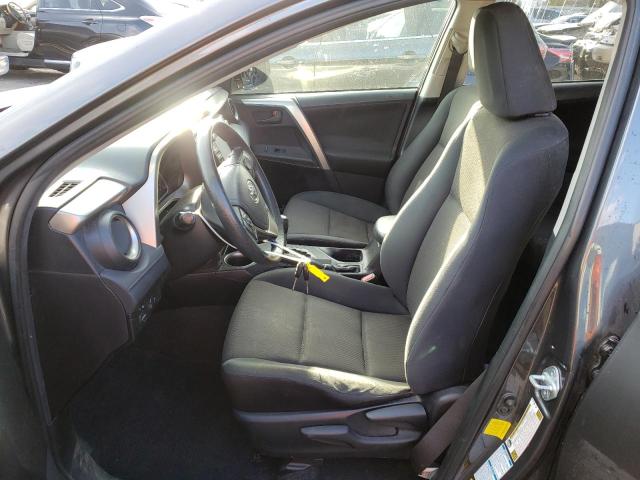 Photo 7 from auction – 2015 TOYOTA RAV4 LE with VIN JTMBFREV8FJ034996