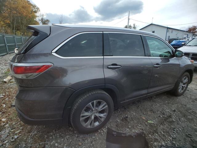 Photo 3 from auction – 2015 TOYOTA HIGHLANDER with VIN 5TDJKRFH9FS140313