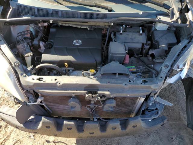 Photo 11 from auction – 2012 TOYOTA SIENNA XLE with VIN 5TDYK3DC1CS177399