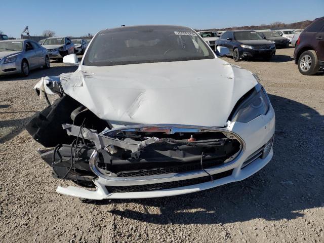 Photo 5 from auction – 2013 TESLA MODEL S with VIN 5YJSA1DP3DFP26994