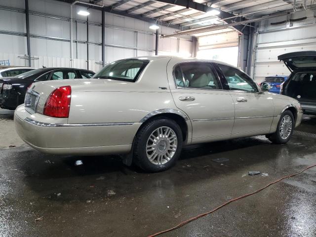 Photo 3 from auction – 2011 LINCOLN TOWN CAR S with VIN 2LNBL8CV1BX753574