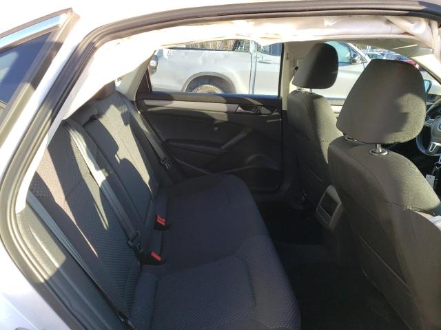 Photo 10 from auction – 2015 VOLKSWAGEN PASSAT S with VIN 1VWAS7A38FC114963