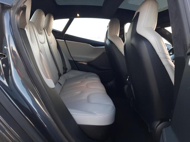 Photo 10 from auction – 2015 TESLA MODEL S with VIN 5YJSA1E22FF105686