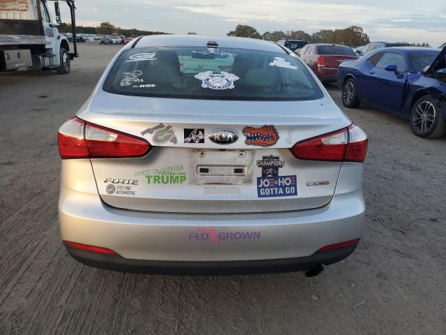 Photo 6 from auction – 2014 KIA FORTE EX with VIN KNAFX4A82E5085870