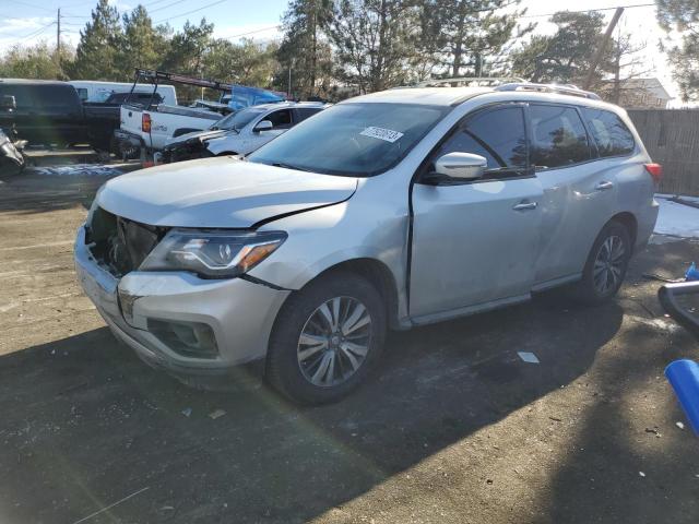 NISSAN PATHFINDER 2017 with VIN 5N1DR2MM8HC687900 - Photo from auction