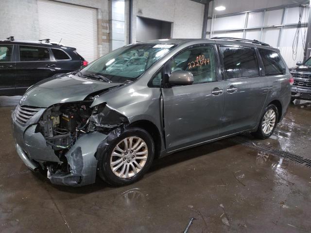 TOYOTA SIENNA XLE 2011 with VIN 5TDYK3DC8BS069537 - Photo from auction