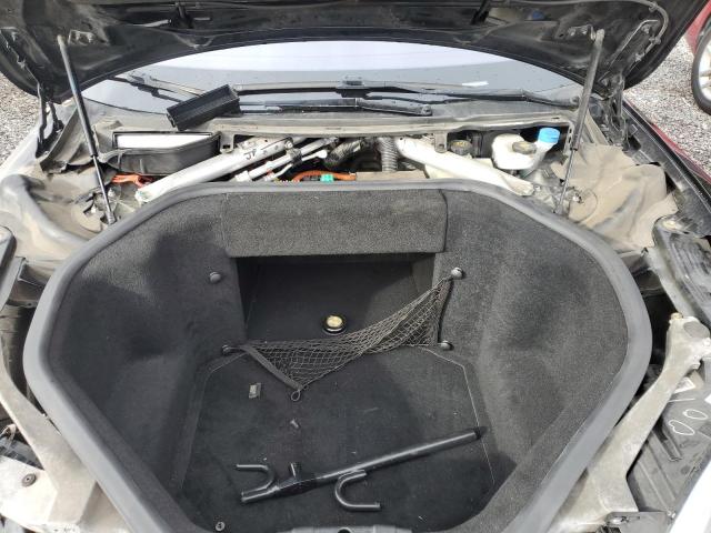 Photo 11 from auction – 2014 TESLA MODEL S with VIN 5YJSA1S18EFP55200