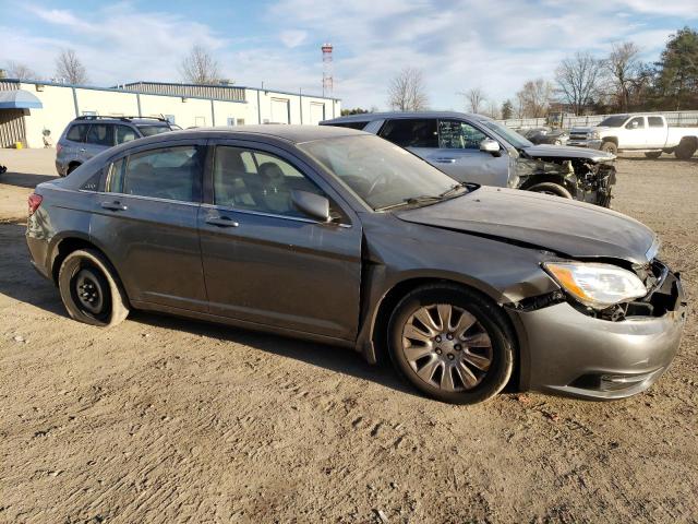 Photo 4 from auction – 2012 CHRYSLER 200 LX with VIN 1C3CCBAB2CN319623