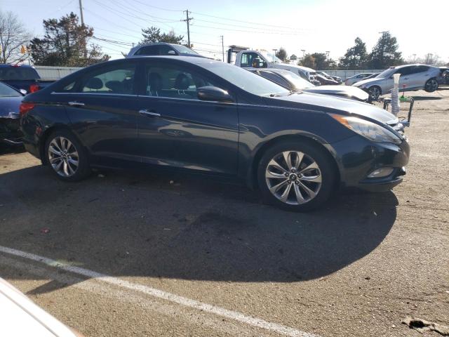 Photo 4 from auction – 2012 HYUNDAI SONATA SE with VIN 5NPEC4AB7CH389716