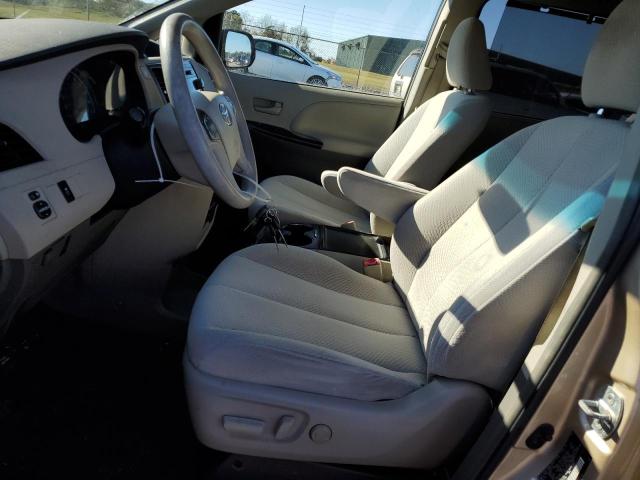 Photo 7 from auction – 2012 TOYOTA SIENNA LE with VIN 5TDJK3DC6CS040184