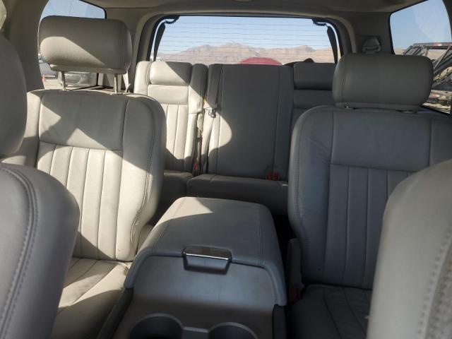 Photo 10 from auction – 2005 LINCOLN NAVIGATOR with VIN 5LMFU27535LJ06596