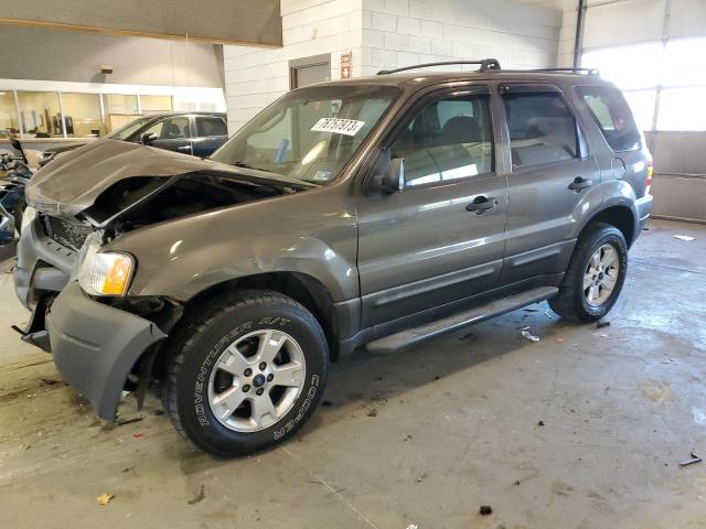 FORD ESCAPE XLT 2004 with VIN 1FMCU93194KB87898 - Photo from auction