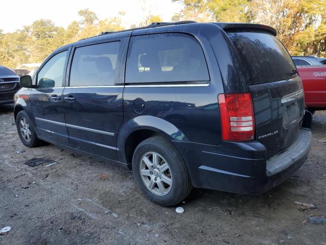 Photo 2 from auction – 2010 CHRYSLER TOWN & COU with VIN 2A4RR5D11AR149628
