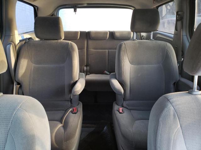 Photo 10 from auction – 2004 TOYOTA SIENNA CE with VIN 5TDZA23C04S100673