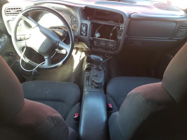 Photo 8 from auction – 2005 CHEVROLET BLAZER with VIN 1GNCS18XX5K100205