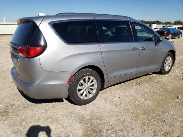 Photo 3 from auction – 2018 CHRYSLER PACIFICA T with VIN 2C4RC1BG3JR110191