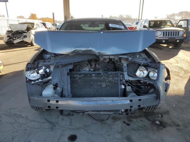 Photo 5 from auction – 2005 DODGE MAGNUM SE with VIN 2D4FV48T55H513770