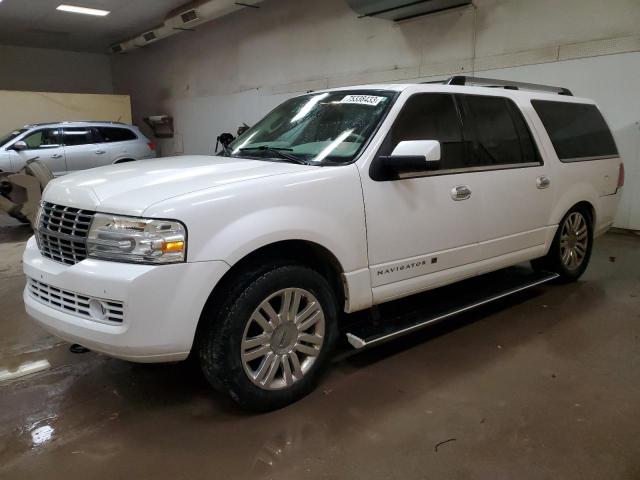 LINCOLN NAVIGATOR 2011 with VIN 5LMJJ3J58BEJ06613 - Photo from auction