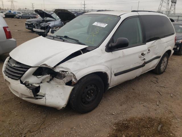 CHRYSLER TOWN & COU 2005 with VIN 1C4GP45R45B207706 - Photo from auction