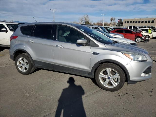 Photo 4 from auction – 2016 FORD ESCAPE SE with VIN 1FMCU9GX7GUB39601