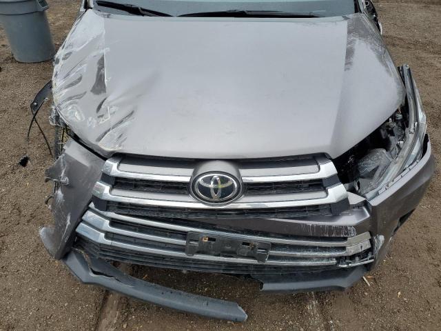 Photo 12 from auction – 2019 TOYOTA HIGHLANDER with VIN 5TDJZRFH0KS620651