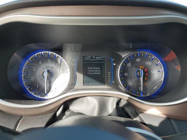 Photo 9 from auction – 2017 CHRYSLER PACIFICA T with VIN 2C4RC1DGXHR721732