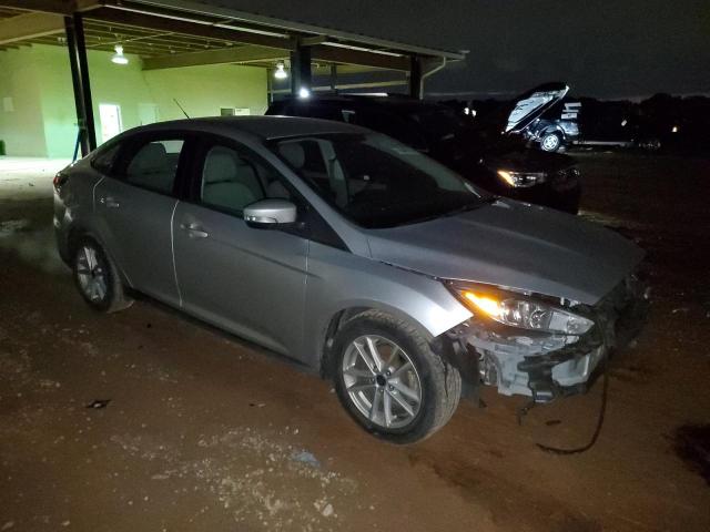 Photo 4 from auction – 2017 FORD FOCUS SE with VIN 1FADP3F20HL336433