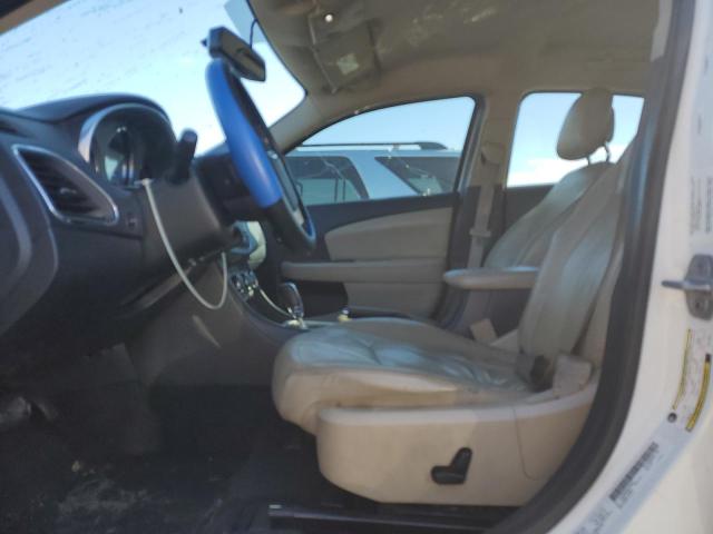 Photo 7 from auction – 2012 CHRYSLER 200 with VIN 1C3CCBCB5CN179676