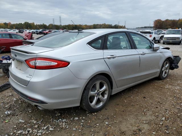 Photo 3 from auction – 2016 FORD FUSION SE with VIN 3FA6P0HD1GR219532