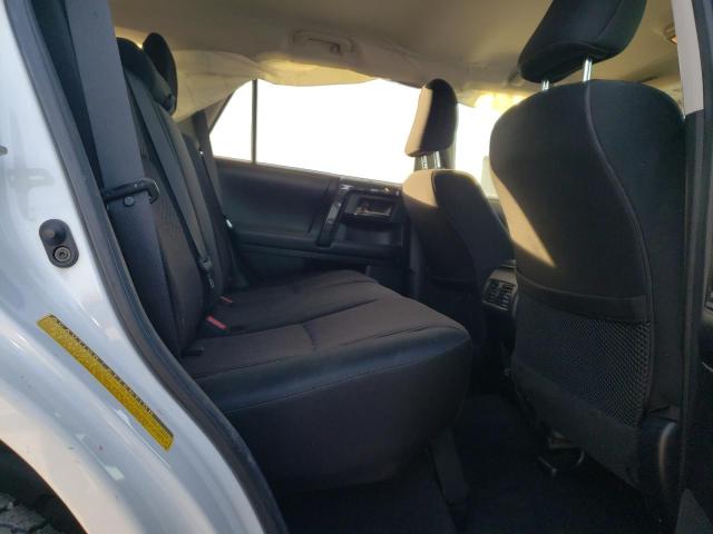 Photo 11 from auction – 2020 TOYOTA 4RUNNER SR with VIN JTEBU5JR5L5745045