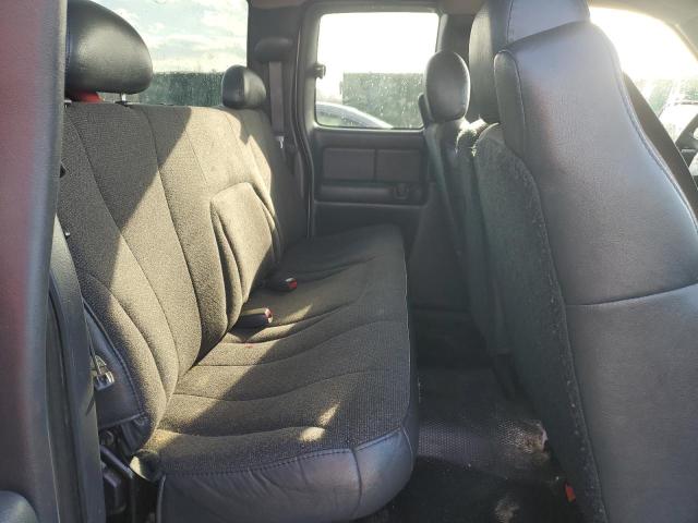 Photo 10 from auction – 2001 CHEVROLET SILVERADO with VIN 1GCEC19V61E122500