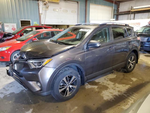 Photo 1 from auction – 2017 TOYOTA RAV4 XLE with VIN JTMRFREV2HJ119124