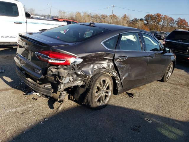 Photo 3 from auction – 2020 FORD FUSION TIT with VIN 3FA6P0RU0LR156898