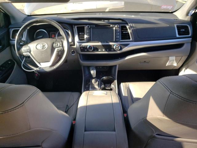 Photo 8 from auction – 2017 TOYOTA HIGHLANDER with VIN 5TDJZRFH6HS400228