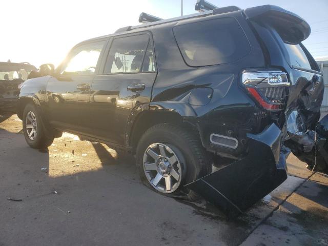 Photo 2 from auction – 2015 TOYOTA 4RUNNER SR with VIN JTEBU5JR1F5215787