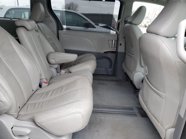 Photo 11 from auction – 2013 TOYOTA SIENNA XLE with VIN 5TDYK3DC4DS291060