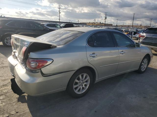 Foto 3 de la subasta – 2004 LEXUS ES 330 con VIN JTHBA30G740001624
