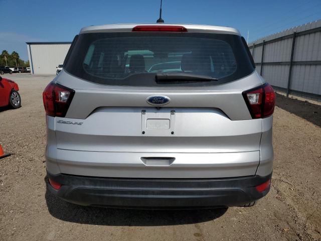 Photo 6 from auction – 2019 FORD ESCAPE S with VIN 1FMCU0F74KUC52363