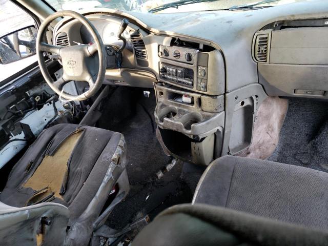 Photo 8 from auction – 2001 CHEVROLET ASTRO with VIN 1GNDM19W41B129777