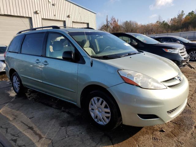 Photo 4 from auction – 2010 TOYOTA SIENNA CE with VIN 5TDKK4CC6AS330689