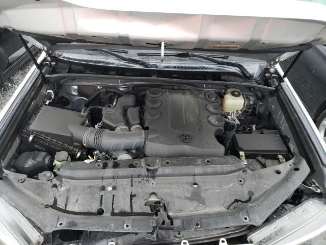 Photo 11 from auction – 2018 TOYOTA 4RUNNER SR with VIN JTEBU5JR7J5567202