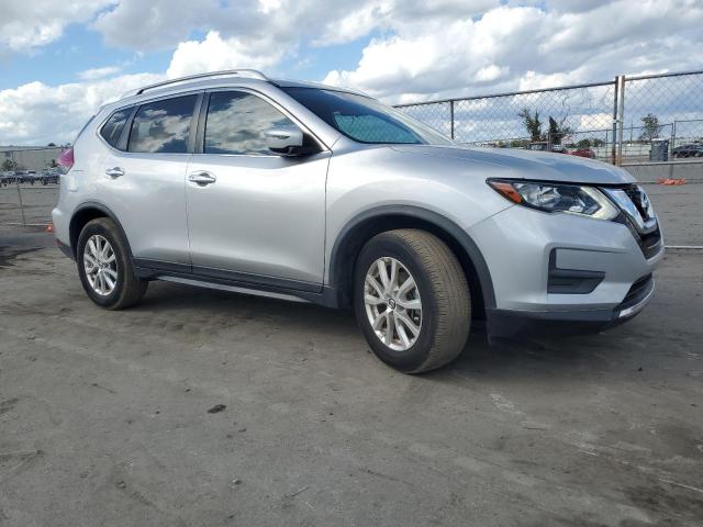 Photo 4 from auction – 2017 NISSAN ROGUE S with VIN JN8AT2MT5HW381899