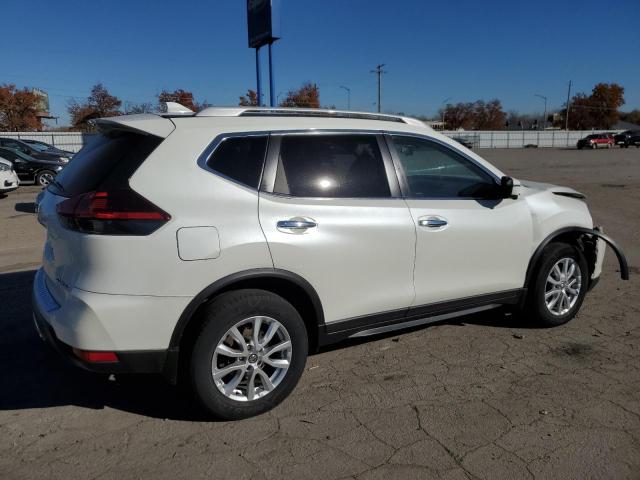 Photo 3 from auction – 2018 NISSAN ROGUE S with VIN 5N1AT2MV7JC830256