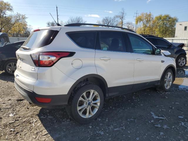 Photo 3 from auction – 2018 FORD ESCAPE SEL with VIN 1FMCU0HD8JUB39047