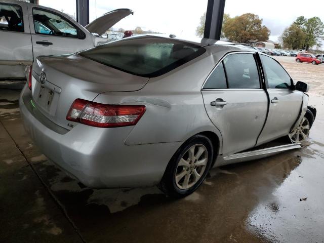Foto 3 de la subasta – 2011 TOYOTA CAMRY BASE con VIN 4T4BF3EK1BR136847