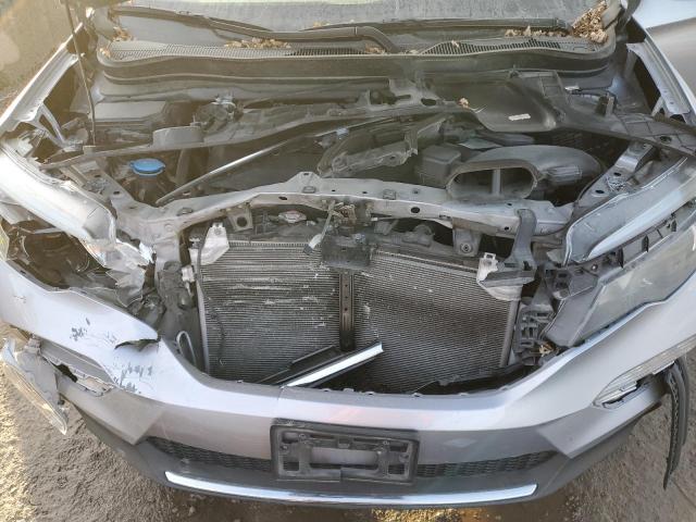 Photo 12 from auction – 2017 HONDA PILOT TOUR with VIN 5FNYF6H96HB063673