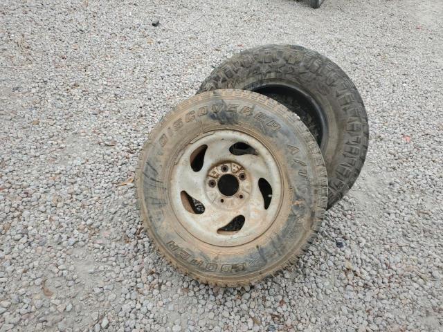 Photo 12 from auction – 2003 FORD F-150 with VIN 1FTRX08L23KB41758