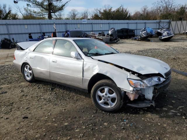 Photo 4 from auction – 1998 LEXUS ES 300 with VIN JT8BF28G8W5042205