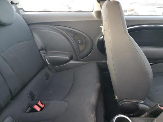 Photo 10 from auction – 2010 MINI COOPER with VIN WMWMF3C5XATU79467